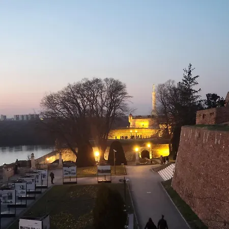 Luxury Square 2214 Appartement *