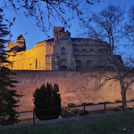 아파트 Luxury Square 2214