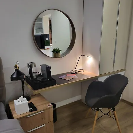 Luxury Square 2214 * 베오그라드