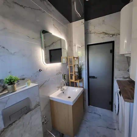 Luxury Square 2214 Belgrado