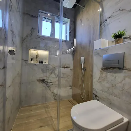 Апартаменты Luxury Square 2214