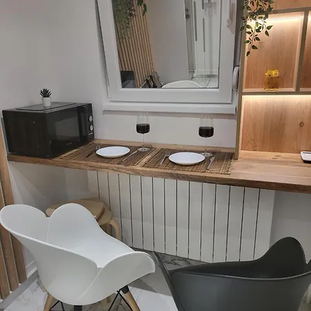 Appartement Luxury Square 2214 *