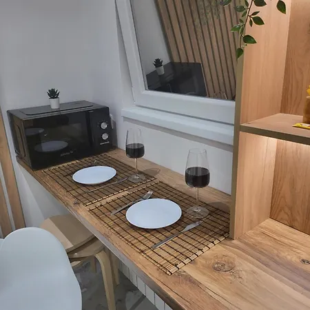 Luxury Square 2214 * 베오그라드